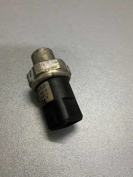 Датчик кондиціонера Audi A6 (C5) 1997-2004  1735498163 фото