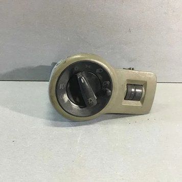 Перемикач світла фар Skoda Octavia (A4 1U-) 1996-2011 1735499103 фото