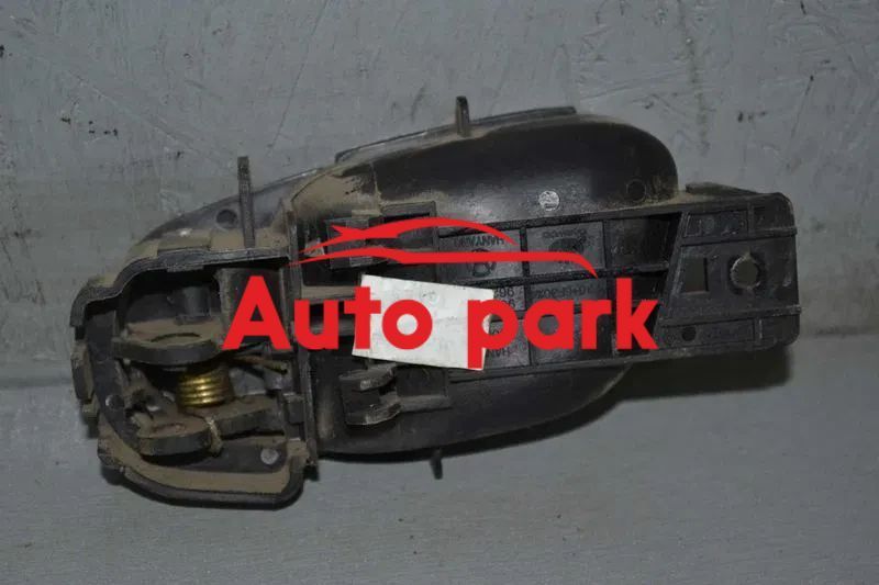 Ручка дверей задньої внутрішньої права Daewoo Lanos 1997 > 1735499438 фото